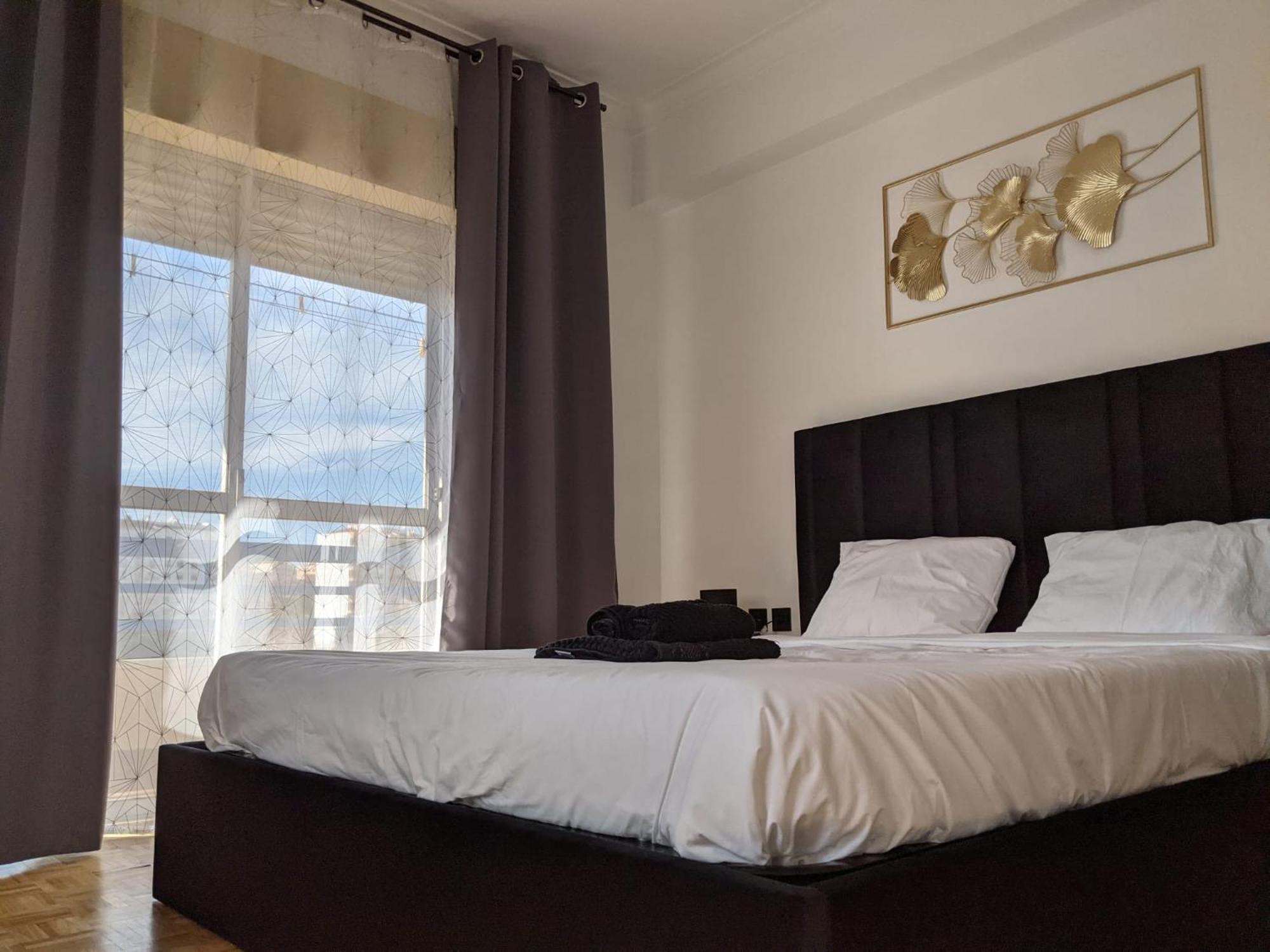 Rooms 10 Mins Walk From Train Station! Agualva-Cacem Εξωτερικό φωτογραφία