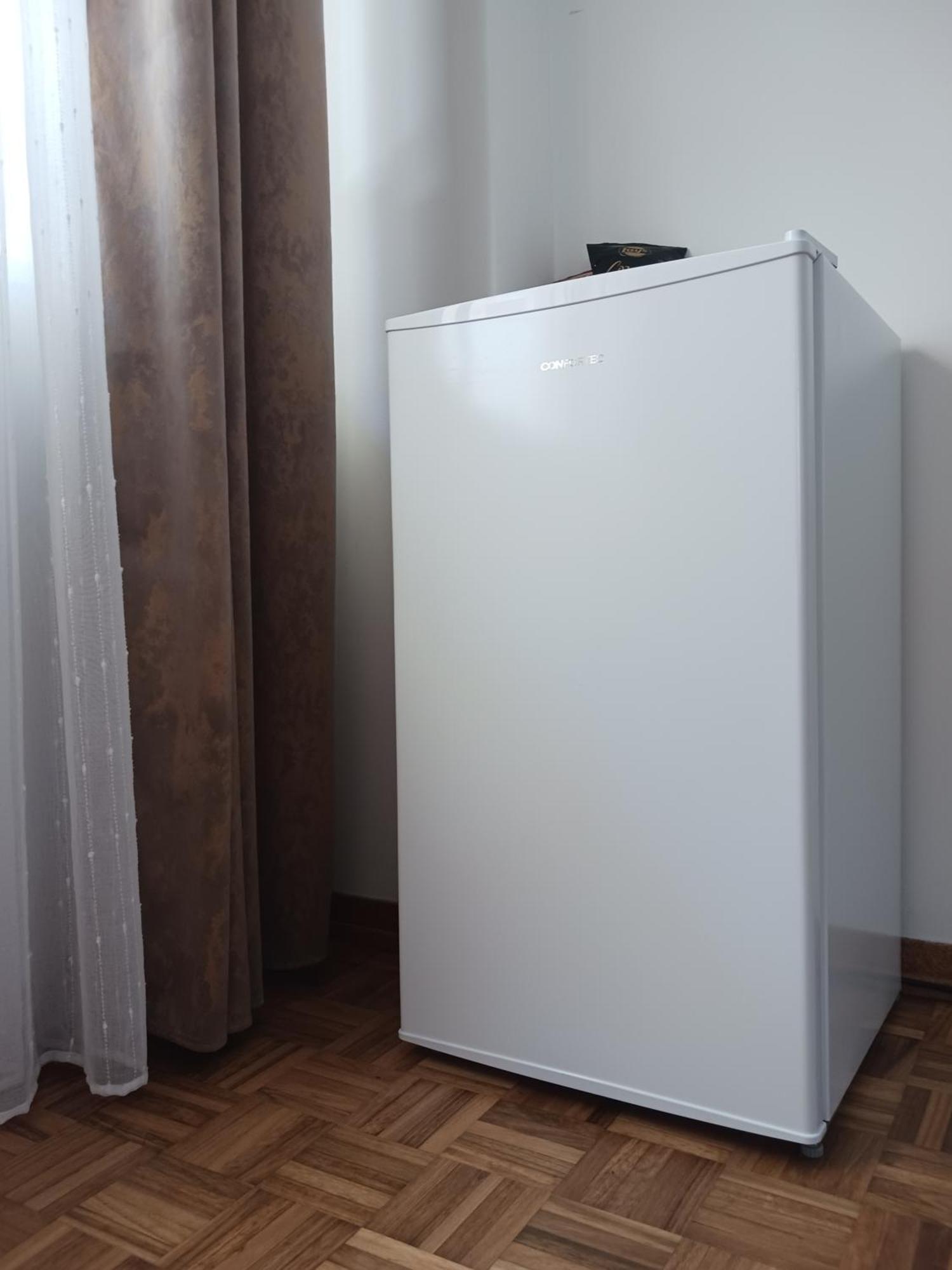 Rooms 10 Mins Walk From Train Station! Agualva-Cacem Εξωτερικό φωτογραφία